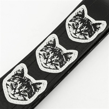 Couch Guitar Strap ニャン・ ニャン・ ニャン・クロ [Cat Guitar Strap Black/White Cats] 画像1