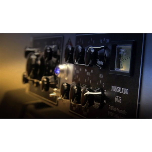 Universal Audio 6176(真空管プリアンプ/1176LNタイプコンプレッサー)(国内正規品)(ユニバーサルオーディオ) 画像2