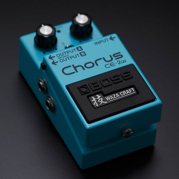 BOSS　CE-2W Chorus 技 Waza Craft Series