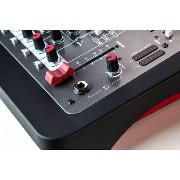 ALLEN&HEATH ZEDi-8 【アナログミキサー】 画像5