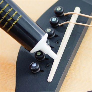 MUSIC NOMAD MN106 TUNE-IT String Insturument Lubiricant [チューニングサポートリキッド] 画像4