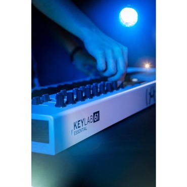 Arturia KEYLAB Essential 61 ｜イケベ楽器店オンラインストア