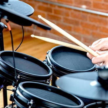 ALESIS Nitro Mesh Kit [8ピース・オールメッシュ電子ドラムキット] 画像5