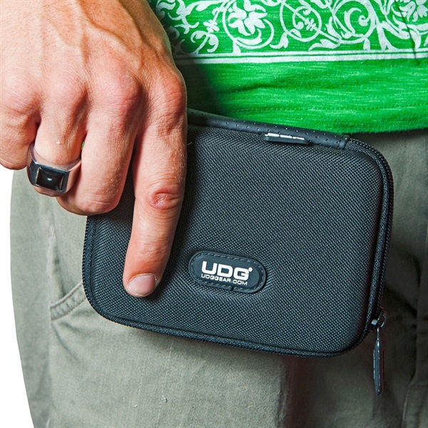 UDG U8418BL Creator DIGI USBメモリケース Black 画像3