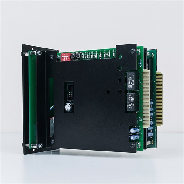 Bettermaker EQ 542 REMOTE（EQ542コントローラー）(API500シリーズ)(お取り寄せ商品) 画像3