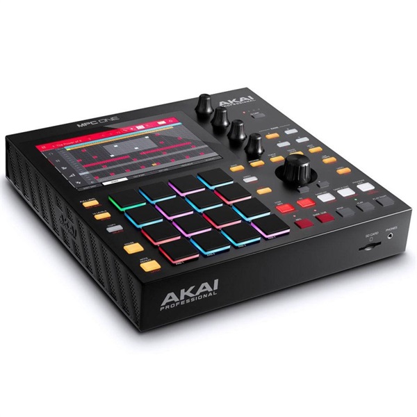 AKAI MPC ONE 【台数限定キャリングバッグプレゼント】【MPC初心者向け