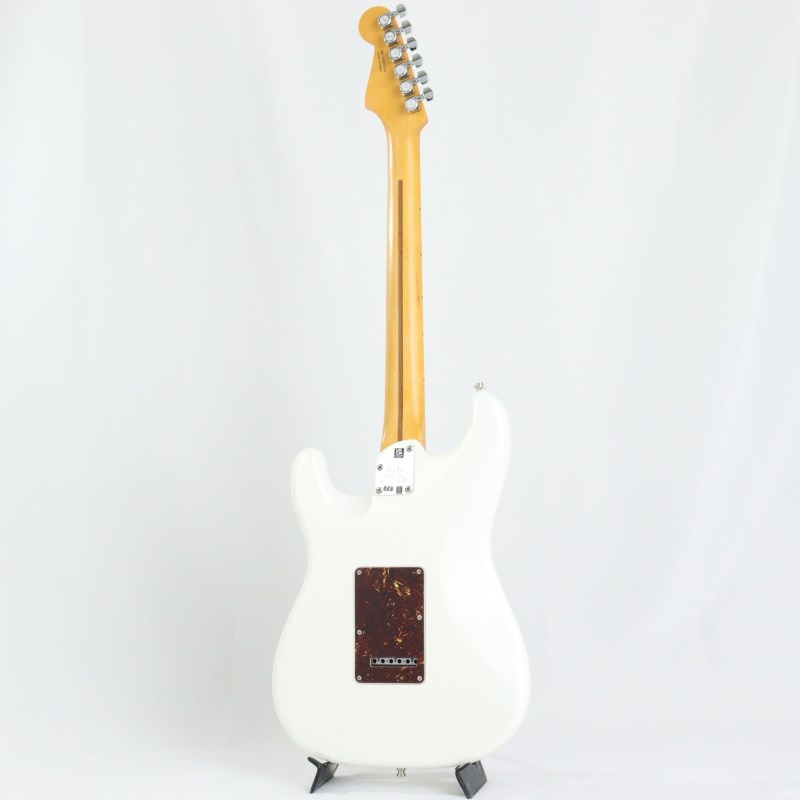 Fender USA American Ultra Stratocaster HSS (Arctic Pearl/Maple) 画像2