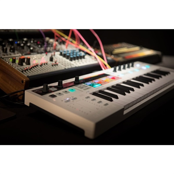 Arturia KEYSTEP PRO 画像6