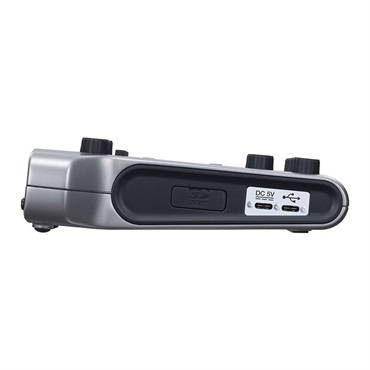 ZOOM PodTrak P4(4-Track Podcast Recorder) 画像3
