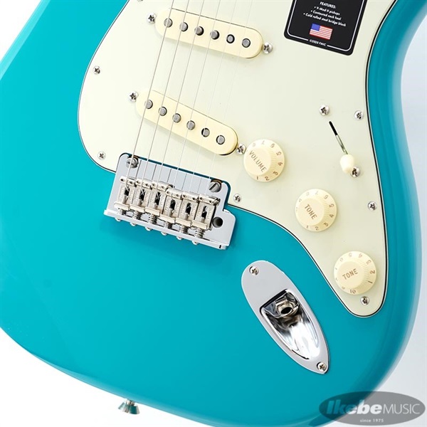Fender USA American Professional II Stratocaster (Miami Blue