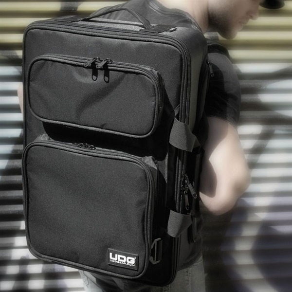 UDG ラップトップ バックパック U9102BL/OR