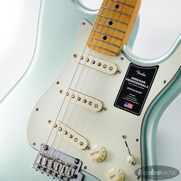 Fender USA American Professional II Stratocaster (Mystic Fender USA American Professional II Stratocaster (Mystic