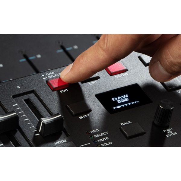 M-AUDIO Oxygen Pro 61(エムオーディオ)(USB・MIDIコントローラー)(61鍵) 画像4