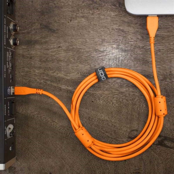 UDG Ultimate Audio Cable USB 2.0 A-B Orange Straight 1m 画像2