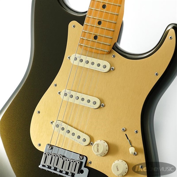 Fender USA American Ultra Stratocaster (Texas Tea/Maple) ｜イケベ ...