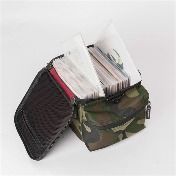 MAGMA 45 RECORD-BAG 100 CAMO-GREEN  （7インチレコード用バッグ） 画像1
