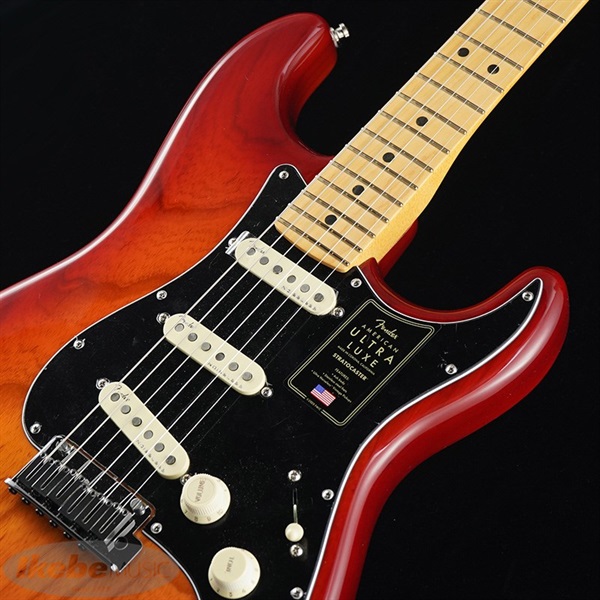Fender USA American Ultra Luxe Stratocaster (Plasma Red
