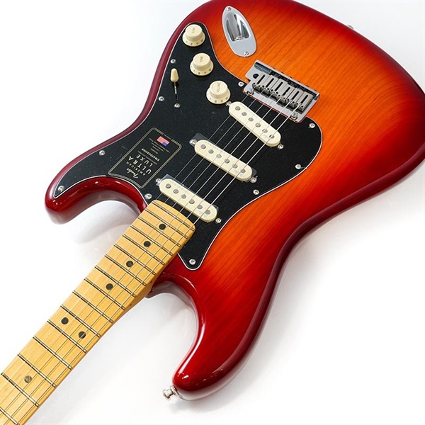 Fender USA American Ultra Luxe Stratocaster (Plasma Red Fender USA American Ultra Luxe Stratocaster (Plasma Red