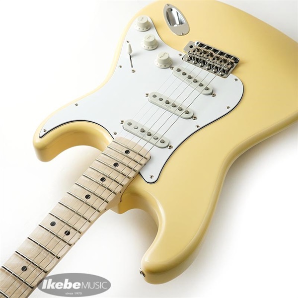 FENDER Fender Made in Japan Yngwie Malmsteen Stratocaster (Yellow White) 