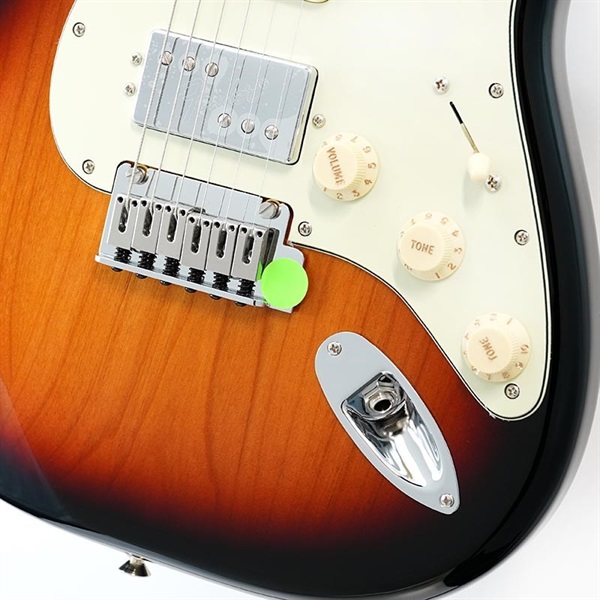 Fender MEX Player Plus Stratocaster HSS (3-Color Sunburst/Maple) 画像4