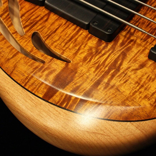 Kenneth Lawrence Instruments Custom Chambered Brase II 5st/34 (Premium Koa Top) 画像3