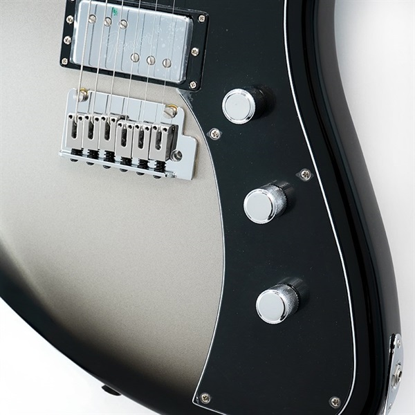 Fender MEX Player Plus Meteora HH (Silverburst/Maple) ｜イケベ楽器