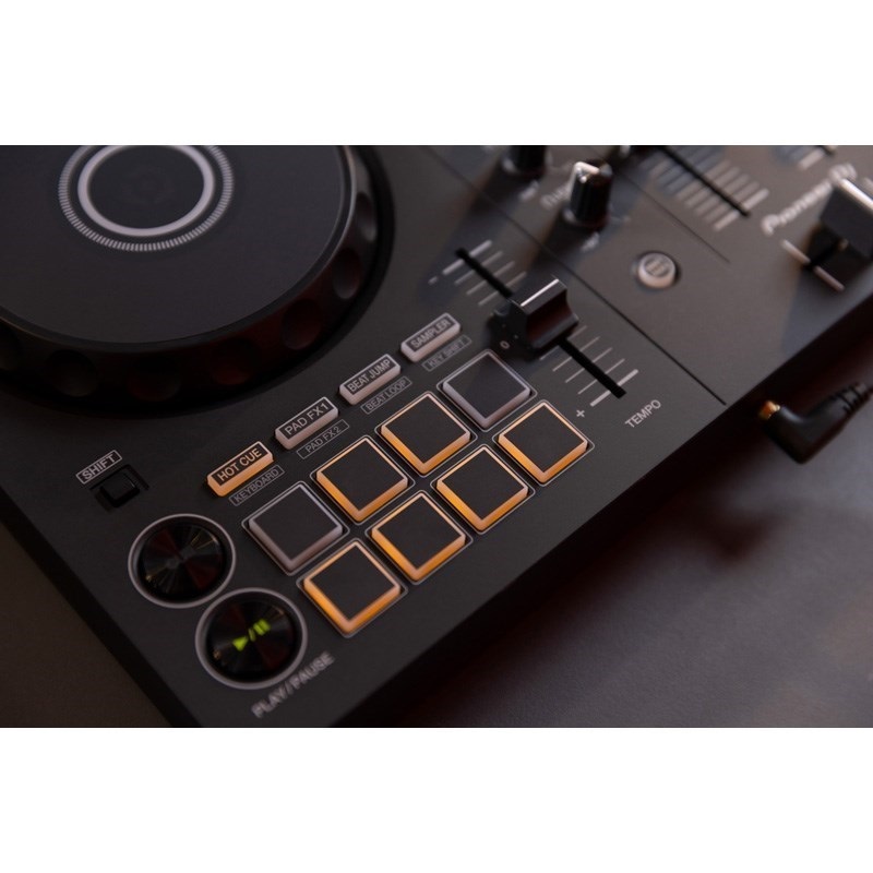 Pioneer DJ DDJ-400 ターンテーブル PCスタンド付属