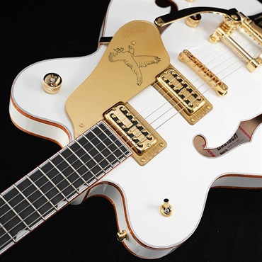 GRETSCH G6636T Players Edition Falcon Center Block Double-Cut with String-Thru Bigsby (White) 画像5