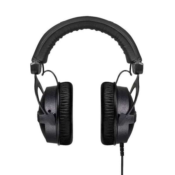 スマホ/家電/カメラbeyerdynamic DT770 PRO 32Ω 特製イヤーカバー付き