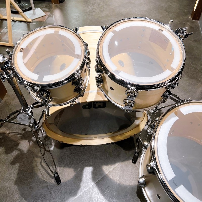 dw Collector's Santa Monica 4pc Drum Kit [BD22，FT16，TT12＆10