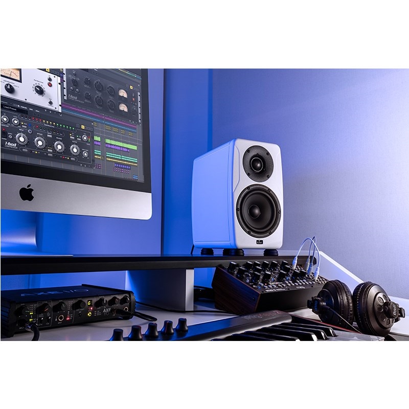 IK Multimedia iLoud Precision 5-White (ペア) 画像2