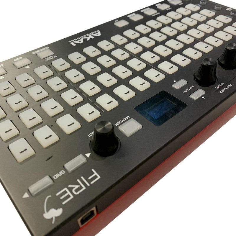 Akai Professional FIRE MIDIコントローラー