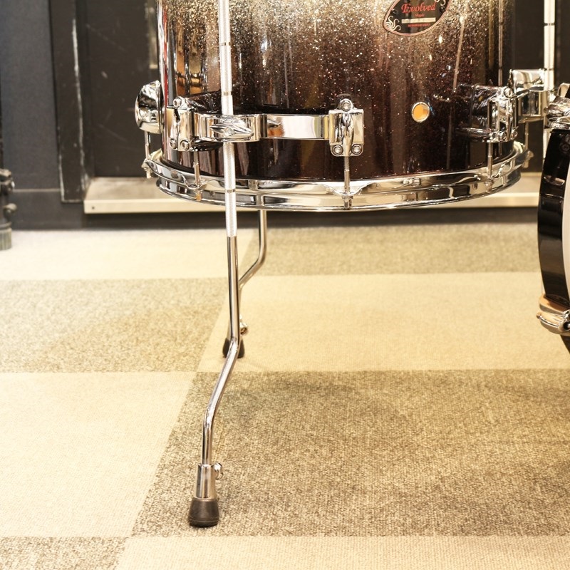 SAKAE DRUMS Evolved 3pc Drum Set / Destroyer [18BD,14FT SAKAE DRUMS Evolved 3pc Drum Set / Destroyer [18BD,14FT