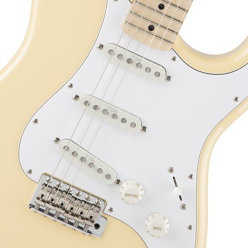 Fender Made in Japan Yngwie Malmsteen Stratocaster (Yellow White/Scalloped Maple) 画像3