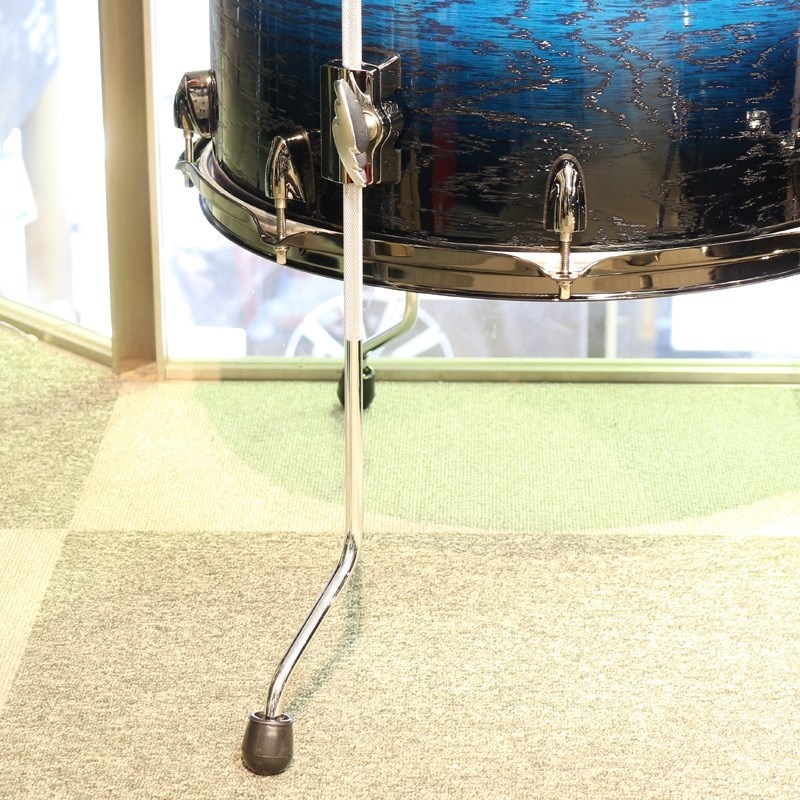 YAMAHA LIVE CUSTOM HYBRID OAK 4pc Drum Kit [LHB2216 + LHP6F3 / UZU Ice Sunburst] 画像4