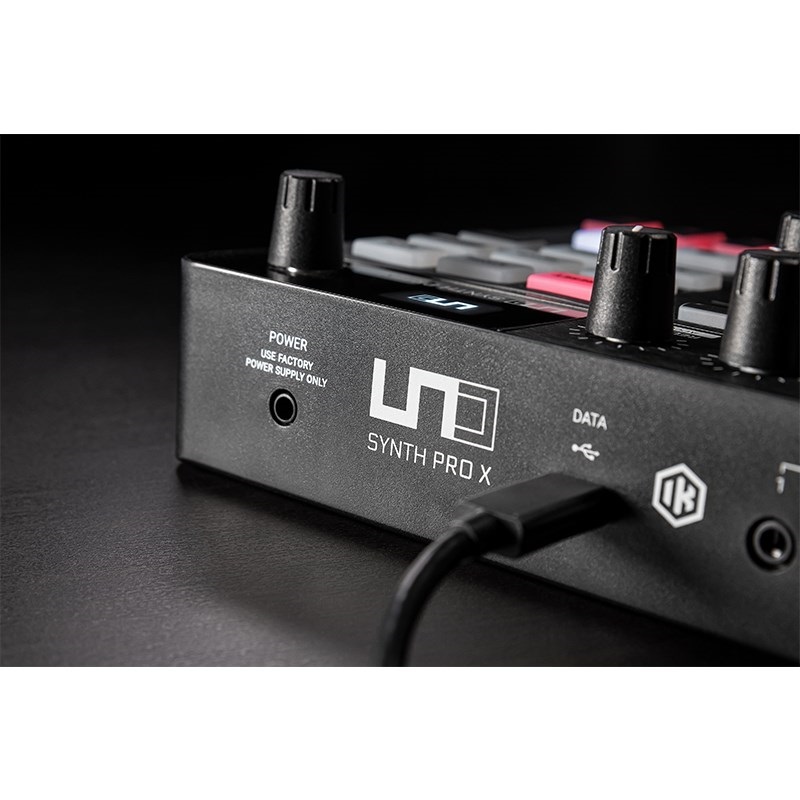 美品 追加音色あり IK MULTIMEDIA UNO SYNTH PRO X IK Multimedia UNO Synth Pro X