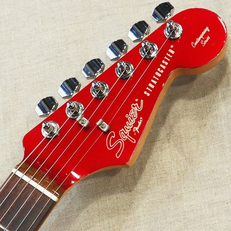 アウトレットで購入 エレキギター Squier by Fender 黒白 - 楽器/器材