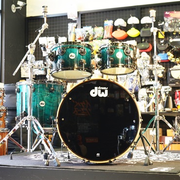 dw Collector's Hybrid Shell PurpleCore/Maple 4pc Drum Kit Exotic [BD22，FT16，TT12&10 / Regal Blue to Candy Black Fade] 画像3