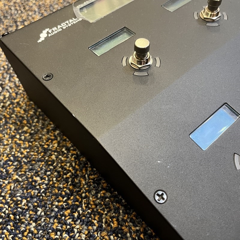 FRACTAL AUDIO SYSTEMS FC6 Foot Controller【展示処分特価】 ｜イケベ楽器店