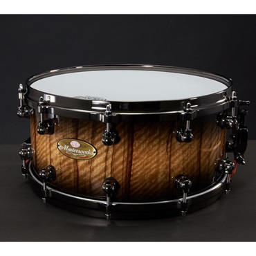 Pearl Masterworks Snare Drum ～feat. Gumwood Shell w/Artisan Finish～[MWA1465S] -Black Burst over Black Limba 画像1