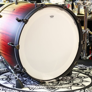 Pearl Masterworks 4pc Drum Kit [BD22，FT16，TT12，TT10] -Matte Red Fade over Black Limba 画像9