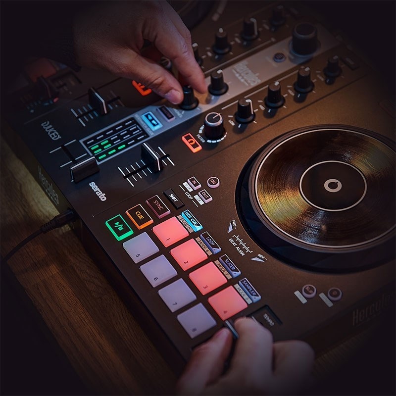 HERCULES DJCONTROL INPULSE 300 MK2 (DJアプリDJUCED / Serato DJ Lite対応DJコントローラー) 画像4