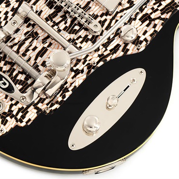 Duesenberg JULIA ［DJA-BK］ (Black w/Crystaloid pickguard) 画像4