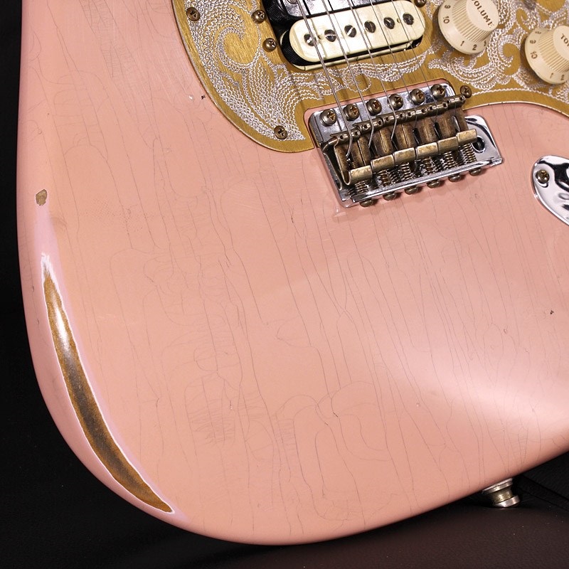 Fender Custom Shop Limited Edition Tyler Bryant Pinky Stratocaster Relic SN. TB051 画像5