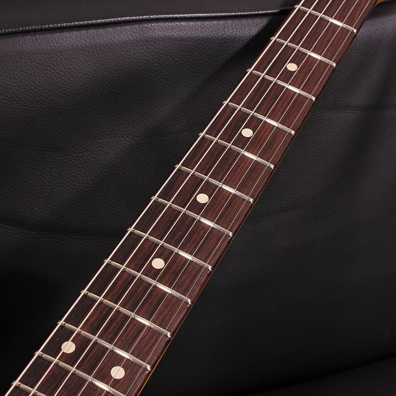Fender Custom Shop Limited Edition Tyler Bryant Pinky Stratocaster Relic SN. TB051 画像7