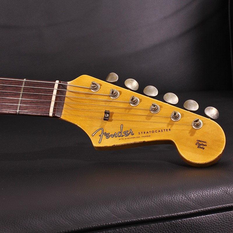 Fender Custom Shop Limited Edition Tyler Bryant Pinky Stratocaster Relic SN. TB051 画像8