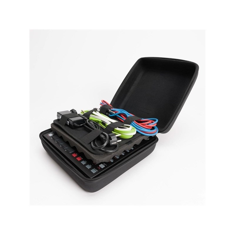 AKAI MPC One+ & MAGMAキャリングケース CTRL-CASE SET【MPC