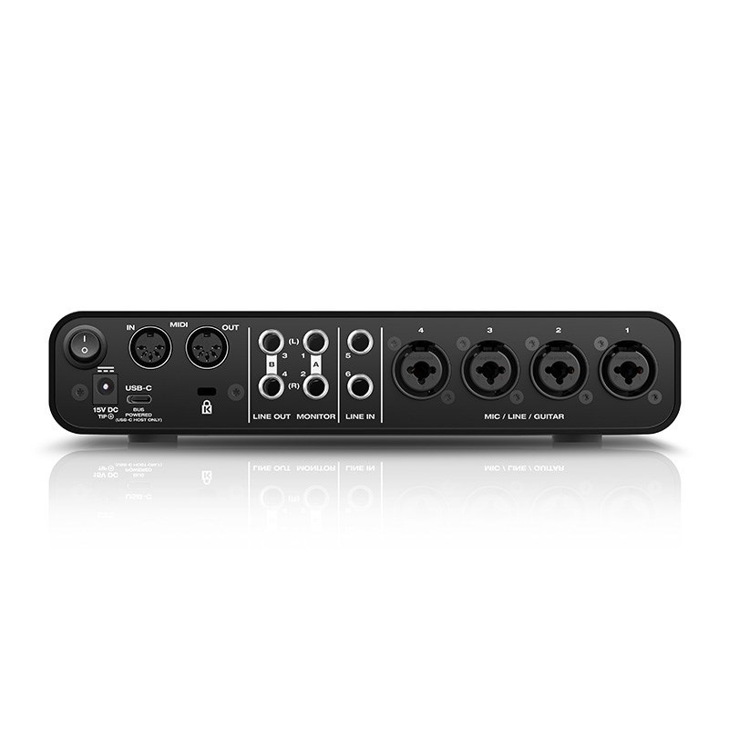 TRAKTOR AUDIO 6 + OYAIDE/USB ケーブル/d+ - DJ機材
