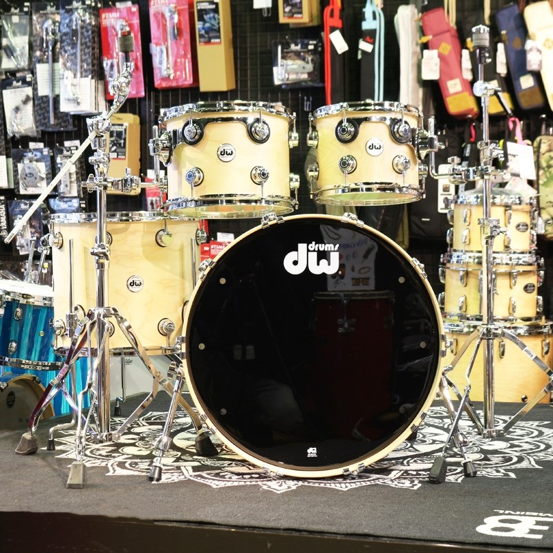 dw 値下げしました！Collector's Pure Maple 4pc Drum Kit [BD22，FT16，TT12&10 / Natural Satin Oil] 画像1