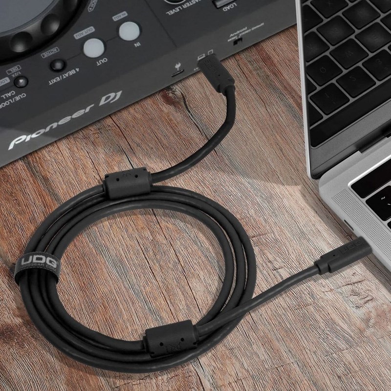 UDG U99001BL Ultimate USB Cable 3.2 C-C Black Straight  1.5m 画像5